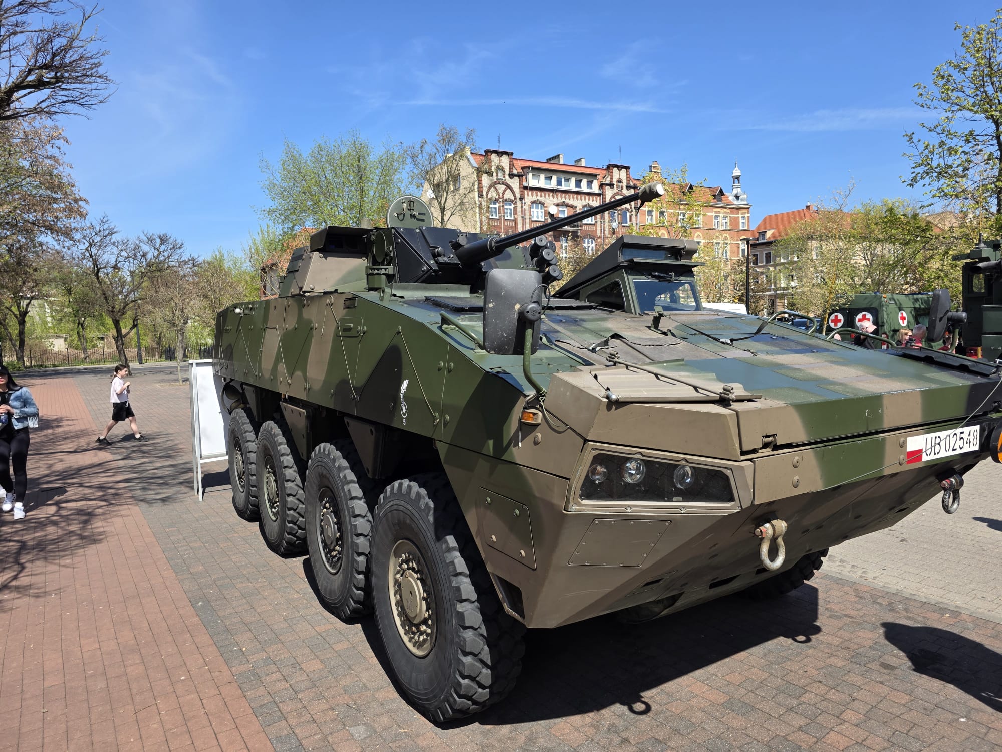 WhatsApp Image 2026 04 18 at 15.32.43 (1)